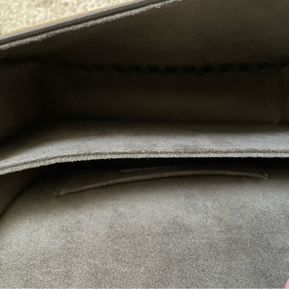 Authentic Fendi Kan 1 whipstitch small crossbody bag - Picture 6 of 10